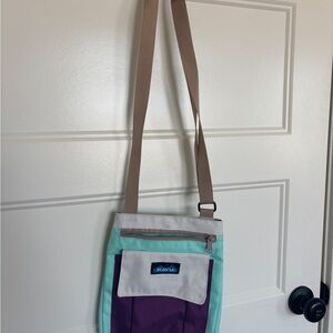 Kavu Bag Womens Crossbody Green For Keeps Low Profile Handbag Adjustable Strap